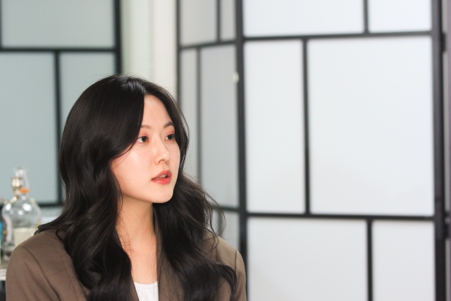 ▲ 연극 '더 마더(THE MOTHER)'에서 ‘엘로디’ 역을 맡은 가은. ⓒ천의현기자