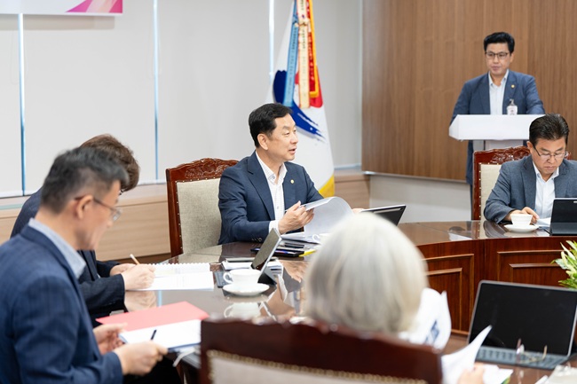 ▲ 김상영 강릉시장 권한대행은 