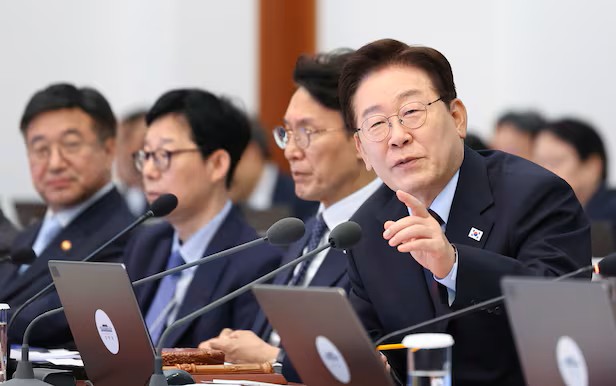 완판 행렬 국민성장펀드 ... '용두사미' 정책펀드 징크스 깰까 - 뉴스 썸네일 이미지