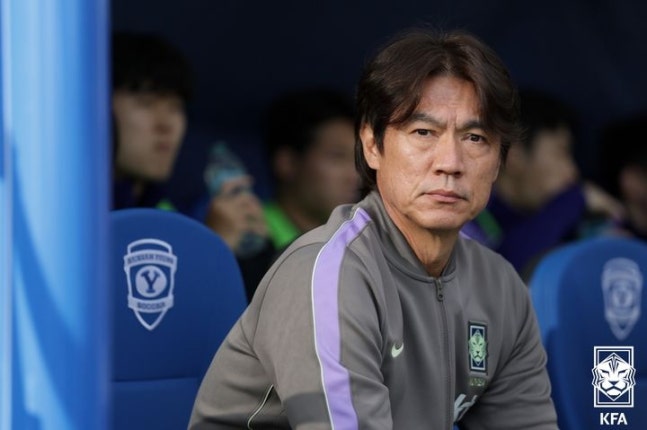 ▲ 한국 축구 팬들의 불신의 정점에 있는 홍명보 감독은 여전히 한국 월드컵 대표팀 감독이다.ⓒ대한축구협회 제공