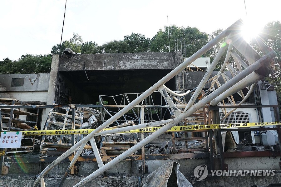 ▲ 1일 폭발 사고가 발생한 대전 유성구 한화에어로스페이스 대전사업장. 이날 사고로 현재까지 5명이 숨지고 2명이 중경상을 입은 것으로 파악됐다. ⓒ연합뉴스