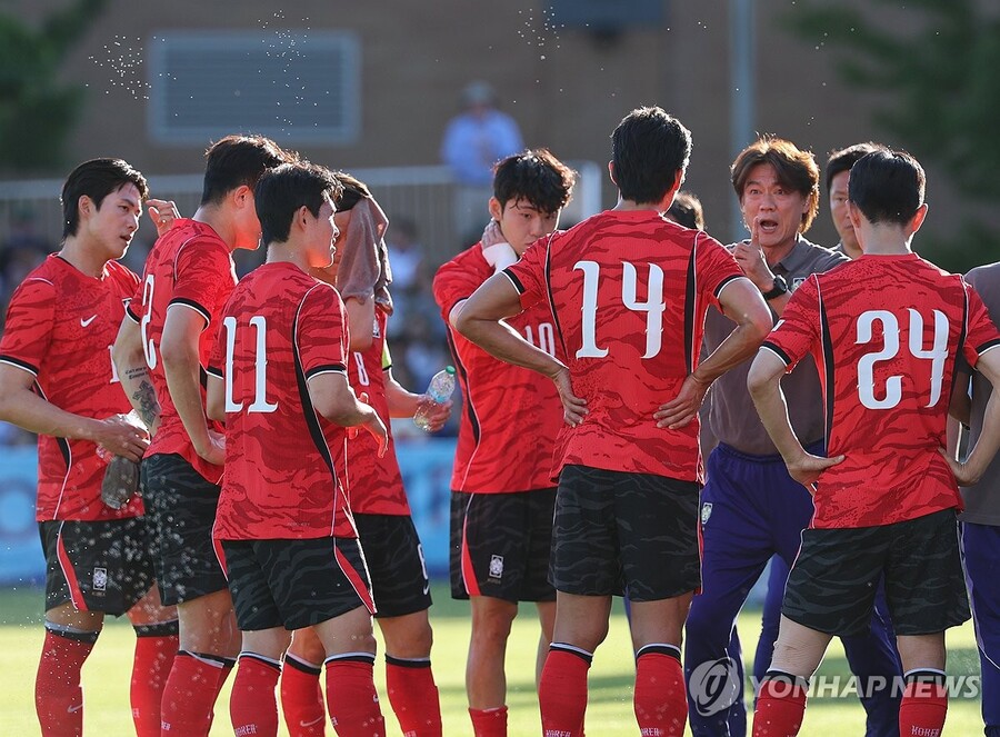 ▲ 홍명보 감독이 이끄는 한국 대표팀이 FIFA 랭킹 100위 엘살바도르에 고전했다.ⓒ연합뉴스 제공