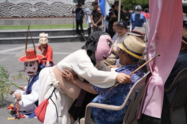 ▲ 자인팔광대 공연 모습. ⓒ강릉단오제위원회