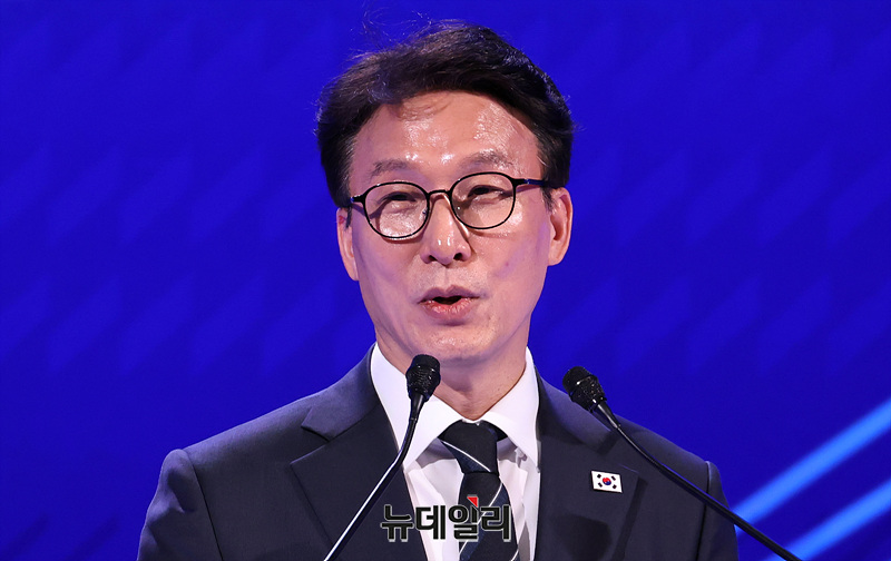 ▲ 김민석 총리가 6·3 지방선거에서 벌어진 투표용지 부족 사태와 관련해 