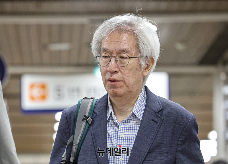 [포토] 공판 출석하는 김용진 전 뉴스타파 대표