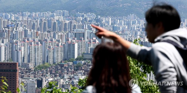 ▲ 서울 남산에서 바라본 도심 아파트 단지 전경.ⓒ연합뉴스