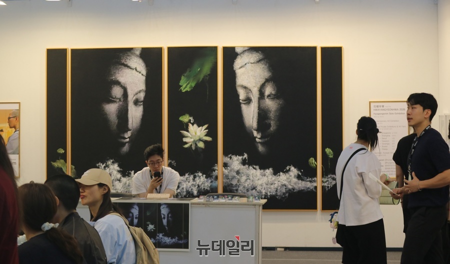 ▲ 이번 엑스포는 과거 불교 전시회가 보여준 단순한 물품 진열과 판매 방식에서 과감히 탈피했다는 점에서 평단의 좋은 점수를 받고 있다. ⓒ뉴데일리