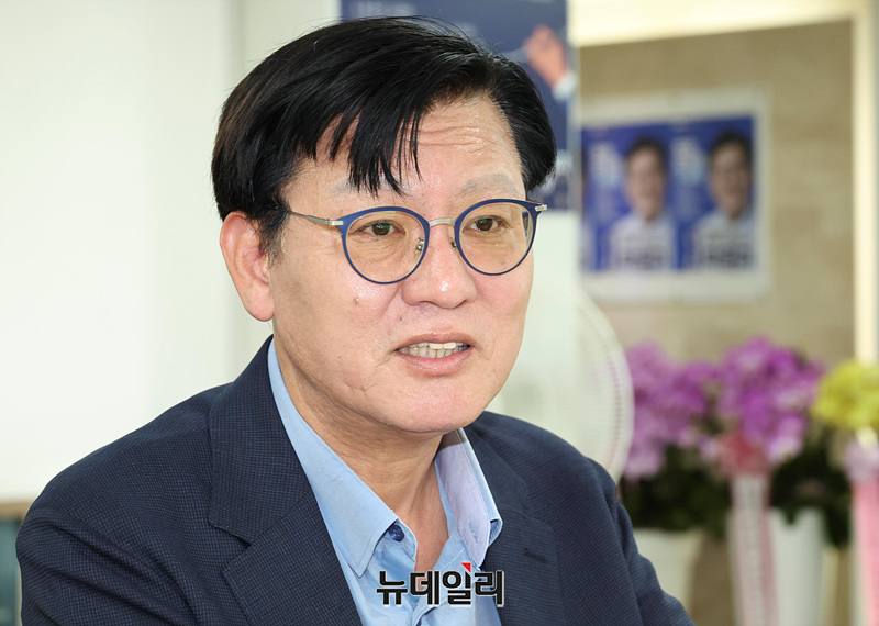 ▲ 박운기 서대문구청장 당선인이 16일 뉴데일리와 만나 인터뷰를 하고 있다. ⓒ서성진 기자