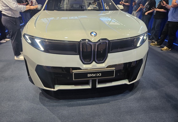 ▲ 더 뉴 BMW iX3. ⓒ주재용 기자