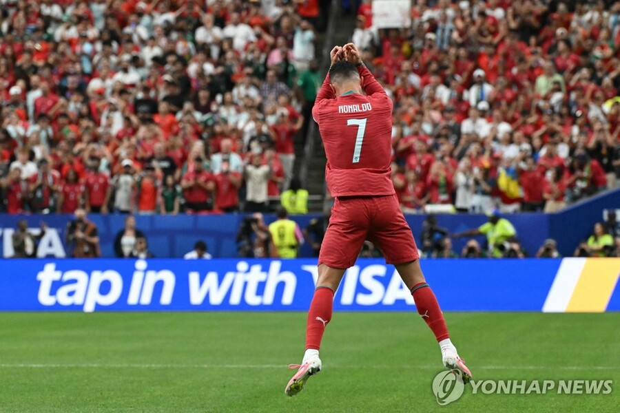 ▲ 호날두가 멀티골을 넣은 포르투갈이 우즈베키스탄을 5-0으로 대파했다.ⓒ연합뉴스 제공