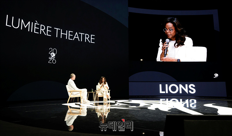 [포토] 칸 라이언즈 찾은 오프라 윈프리 