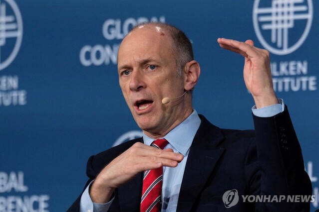 ▲ 오스탄 굴스비 미국 시카고 연방준비은행 총재. 출처=로이터ⓒ연합뉴스