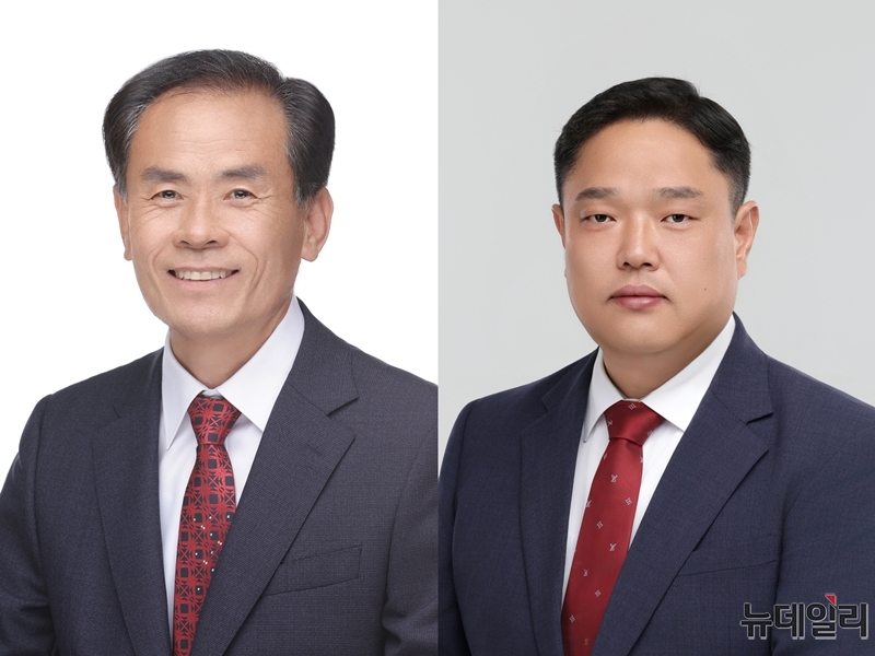 ▲ 영동군의회 전반기 의장인 김오봉 의원(왼쪽)과 부의장 박명종 의원. ⓒ영동군의회