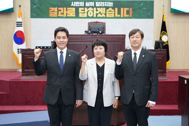 ▲ 제9대 안성시의회 의장단ⓒ안성시의회 제공
