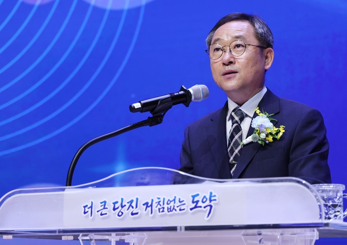 ▲ 제10대 성만제 당진시 부시장이 지난 7일 취임식에서 취임사를 하고 있다. ⓒ당진시