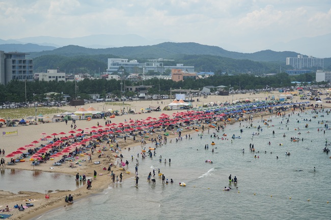 ▲ 하조대 해수욕장 전경. ⓒ양양군