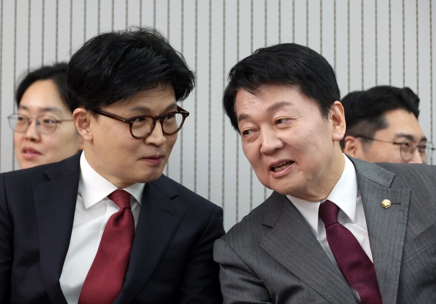 ▲ 한동훈 무소속 의원(왼쪽)과 안철수 국민의힘 의원. ⓒ뉴시스