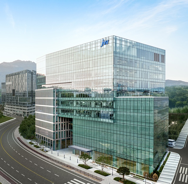 ▲ 경기 과천시 소재 JW 사옥. ⓒJW중외제약(2)