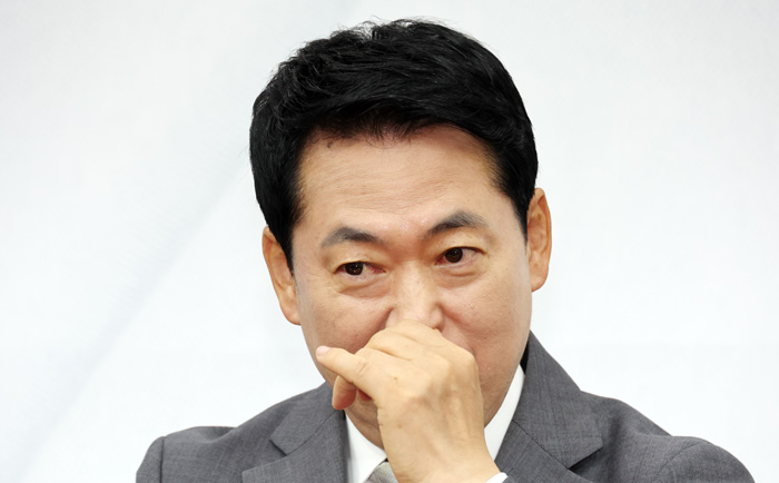 ▲ 장동혁 국민의힘 대표가 지난 13일 국회에서 열린 최고위원회의에서 생각에 잠겨 있는 모습. ⓒ뉴시스