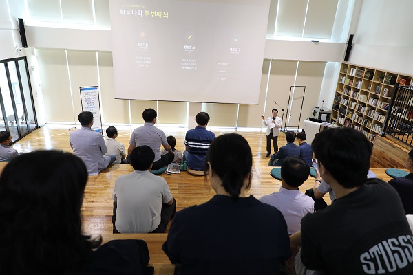 ▲ 충북보과대가 지역 중소기업 최고경영자(CEO)와 대학 관계자 등 60여 명이 참석한 가운데 ‘2026학년도 지역성장 인재양성체계(앵커) 2차 Show & Feedback Day’를 가졌다.ⓒ충북보과대 제공