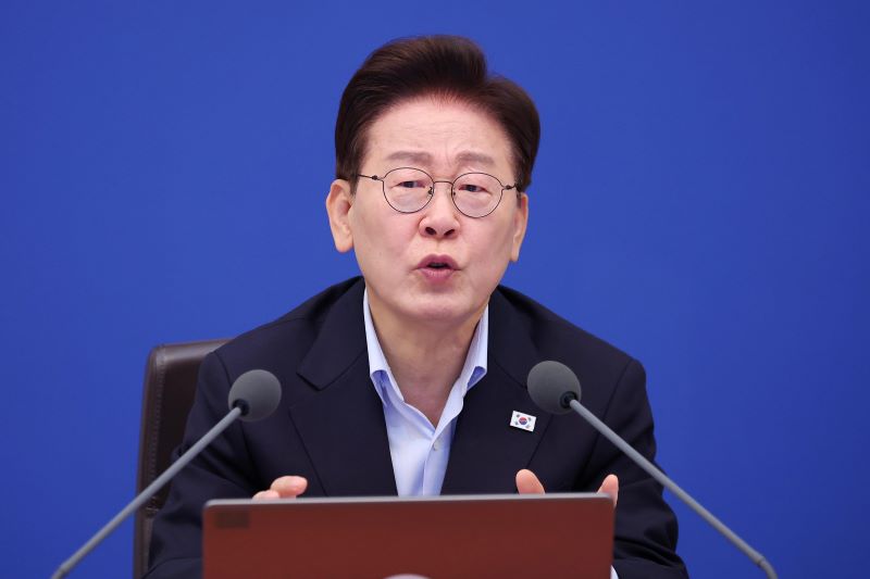 ▲ 이재명 대통령이 21일 청와대에서 열린 국무회의에서 발언하고 있다. ⓒ뉴시스