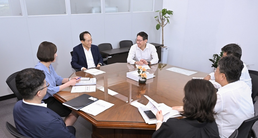 ▲ 추경호 시장은 지난 20일 기획예산처를 방문해 조용범 신임 차관과 사업별 심의관, 과장 등을 차례로 만나 내년도 정부예산안에 대구 주요 사업이 반영될 수 있도록 협조를 요청했다.ⓒ대구시
