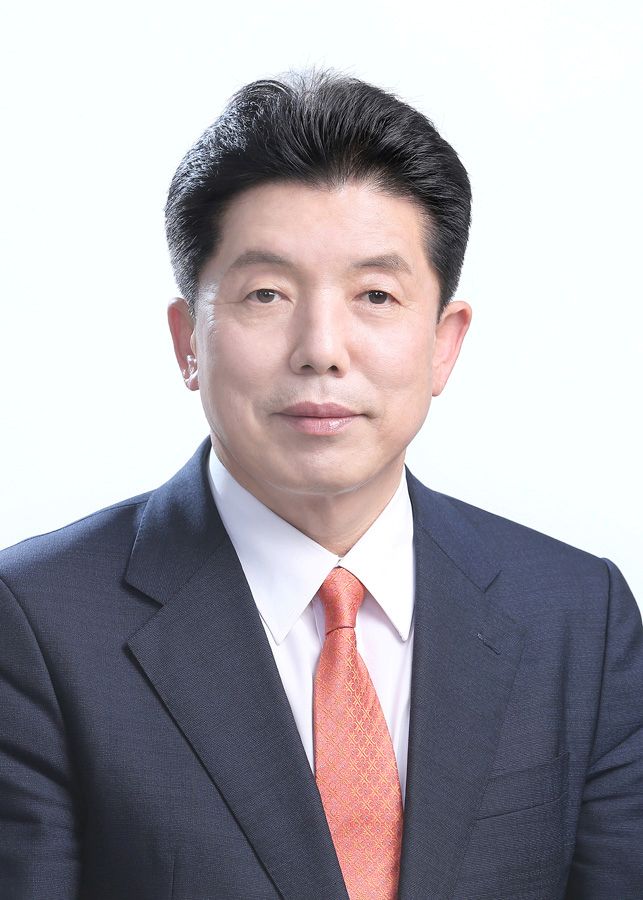 ▲ 경상남도의회 백승흥 의원(국민의힘, 비례)은 21일 열린 2026년 해양수산국 주요업무보고에서 섬 주민 해양교통운임 1000원제 사업의 보조금 관리와 승선명부 전산화 추진 상황을 점검하고, 철저한 사업 관리를 주문했다.ⓒ경남도의회