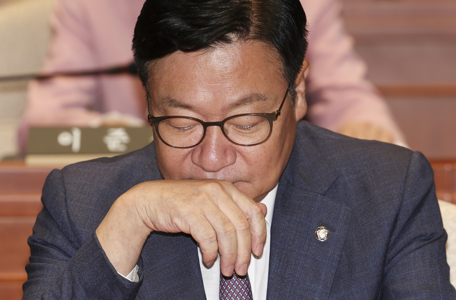 ▲ 정점식 국민의힘 원내대표가 21일 오후 서울 여의도 국회에서 열린 의원총회에 참석해 생각에 잠겨 있다. 2026.07.21. ⓒ뉴시스