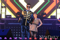 [포토] 김건모, 익살스런 표정으로~