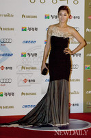 [청룡영화제] 변정수, 이게 바로 '타조의 새 둥지' 드레스?