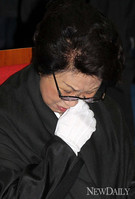 [포토] 故 박태준 명예회장 영결식- 딸의 눈물