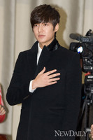 [포토] 이민호, '국민의례도 멋져~'