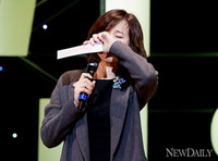 [포토] '크라이 위드 어스' 박미선, 탈북자들에게 보내는 눈물의 편지