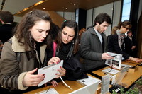 KT, 정상회의 기간 최대 수혜?