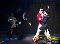 [포토] 더 멋있게, 더 신나게, 더 화려하게 돌아왔다, 뮤지컬 '형제는 용감했다'