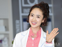 [포토] '제3병원', 신경외과 의사로 돌아온 '김민정'