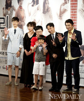 [포토] '닥치고 패밀리', 마음은 언제나 따뜻한 '열성가족'