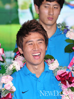 [포토]올림픽축구대표팀 입국 '구자철-지동원, 상반된 표정!'