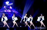 '카라 판도라 쇼케이스'..신이 준 카라의 매력은?