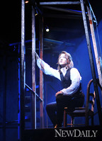 [포토] 브로드웨이에서 꼭 봐야 할 뮤지컬 '두 도시 이야기' 가 한국에..