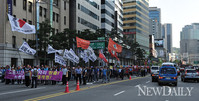 [포토] 민노총결의대회, 교통체증 극심..시민들 불편..