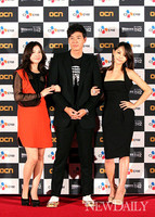 [포토] '뱀파이어 검사2' 요시타카 유리코-연정훈-이영아</br>'한가인이 보면 어쩔려고??'