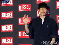 [포토] 이동욱, '부드러움 속에 감춰진 카리스마!'