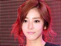 [포토] 에잇세컨즈, 자체발광...손담비