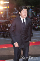 [포토]2012코리아드라마어워즈, '김상중' 최우수연기상 수상!!