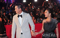 [포토]BIFF개막식, '조민수-이정진' 레드카펫에..김기덕 감독은 어디가고?