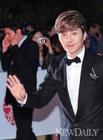 [포토]부산국제영화제, 가수 이루 오늘은 배우로...