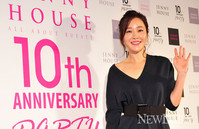 [포토] 제니하우스, 밝은 미소의 엄지원