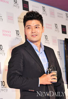 [포토] 제니하우스, 전현무 