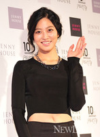 [포토] 제니하우스, 수줍은 배꼽..박세영